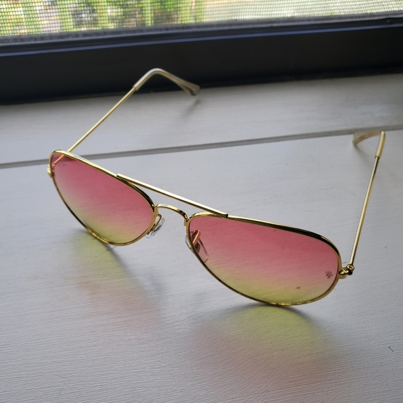 Aviator glasses, NOT RAYBANS - Picture 2 of 2